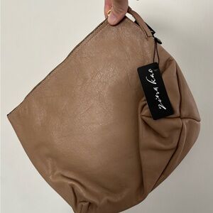 Zina Kao Handmade Tan Leather Women's Bag